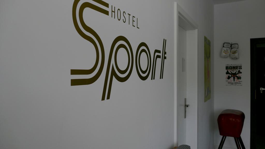 Sport Hostel Chodakowska Warszawa Exterior foto